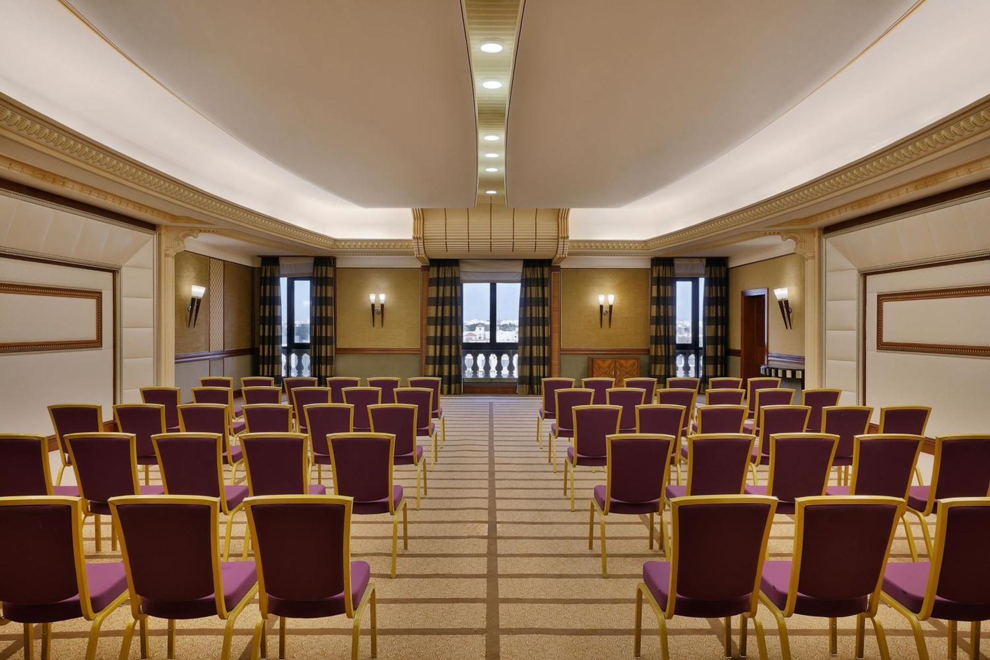 The Ritz-Carlton Jeddah Hotel Eksteriør billede The ballroom